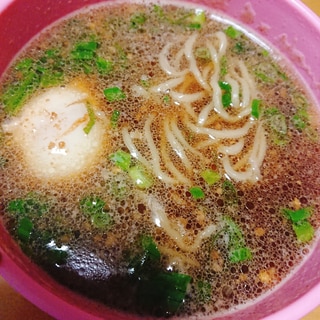 温泉玉子とワカメで尾道ラーメン